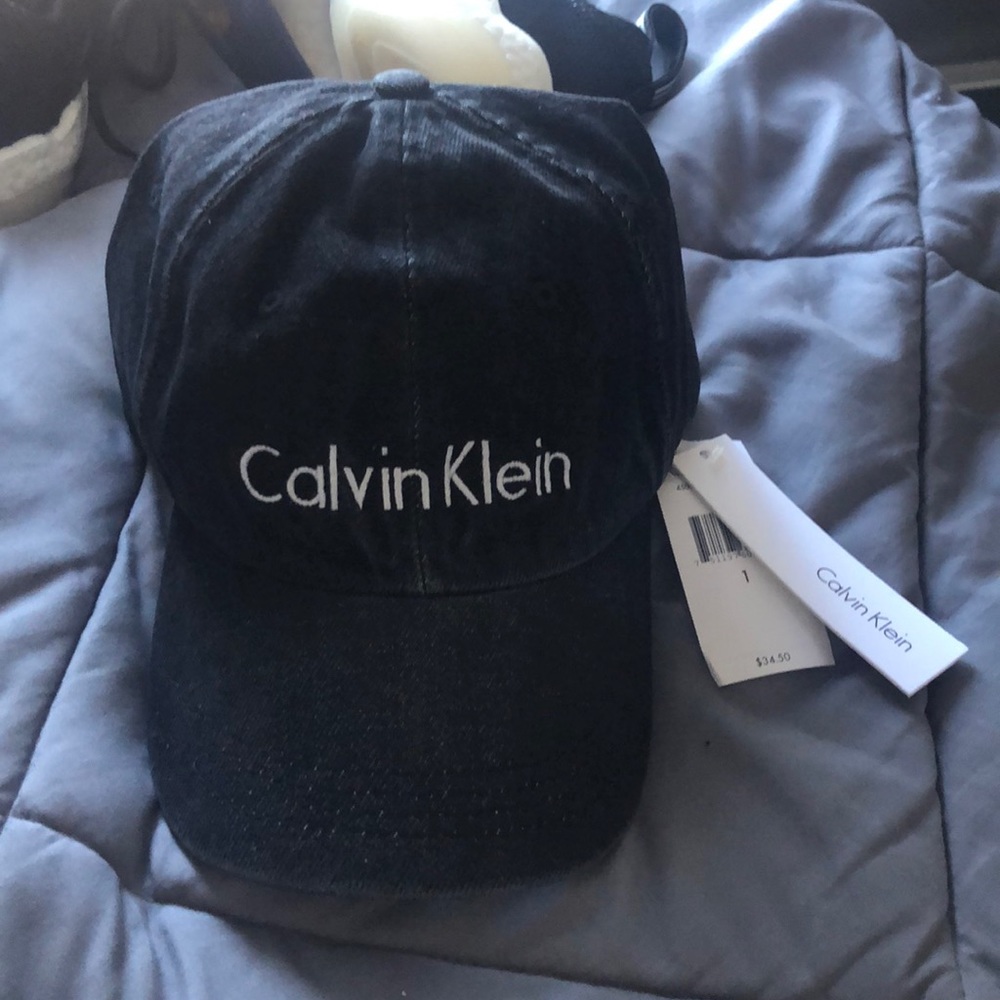 Men’s Calvin Klein hat